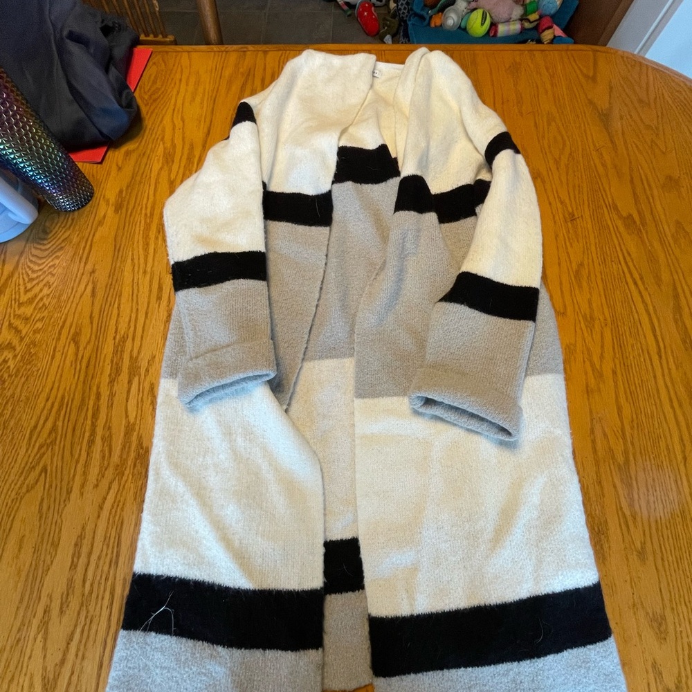 Stylish Black and Gray Striped Cardigan